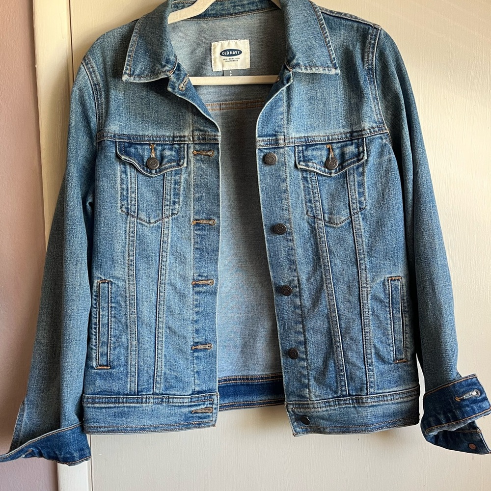 Old Navy Women's Classic Blue Denim Jacket
